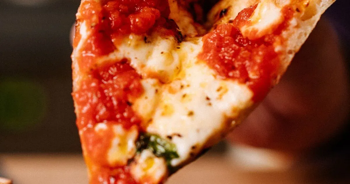 gluten free pizza webp 1